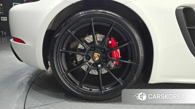 Porsche 718 Cayman id 4624113 из Кореи 25