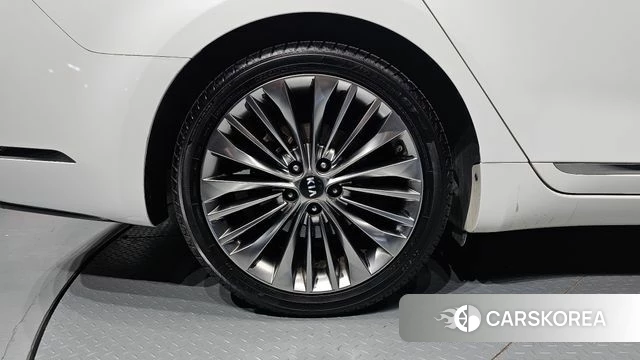 Kia Come New K7 id 4907632 из Кореи 35