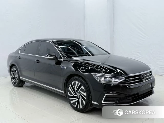 Volkswagen Magotan PHEV id 4279137 из Китая 13