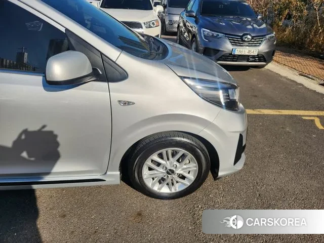 Kia Morning Urban (JA) 2023 Серебристо-серый из Кореи, фото 6