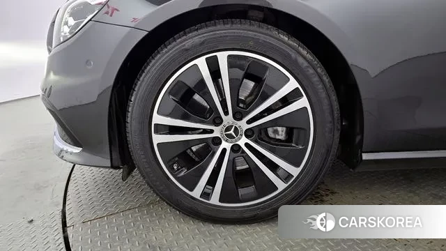 Mercedes-Benz E-Class W213 id 3378986 из Кореи 15