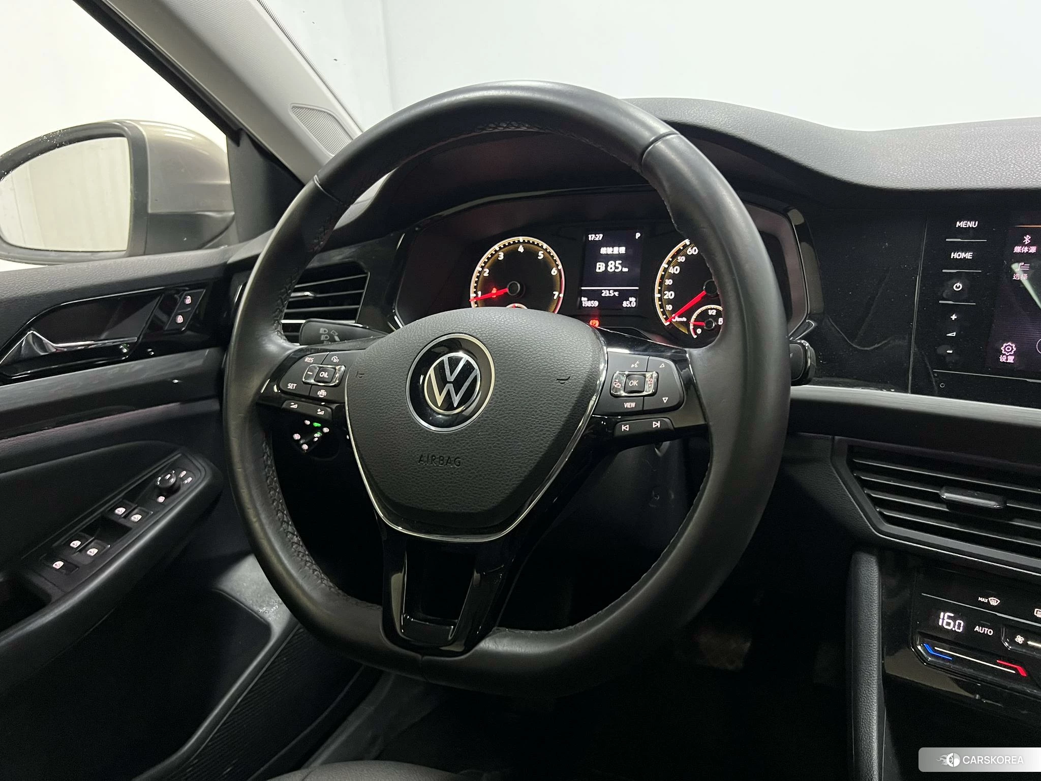 Volkswagen Bora id 4426507 из Китая 15