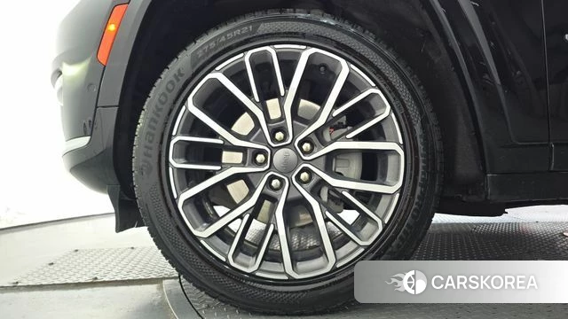 Jeep Grand Cherokee (WL) id 4848316 из Кореи 34