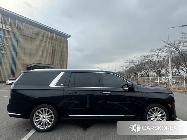 Cadillac Escalade 5th Generation 2021 Черный из Кореи, фото 6