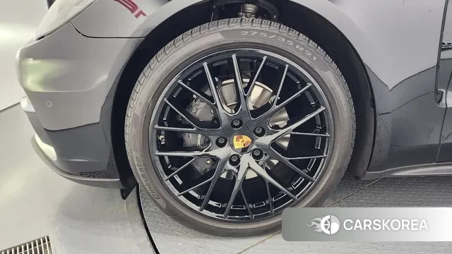 Porsche Panamera (971) id 3407379 из Кореи 15