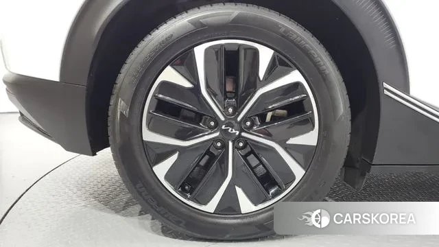 Kia EV6 id 3472957 из Кореи 15