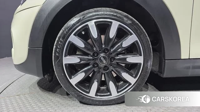 Mini Cooper S id 3433567 из Кореи 15