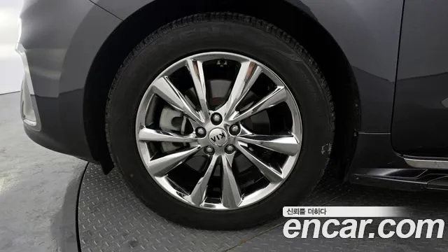 Kia The New Carnival id 2460965 из Кореи 15