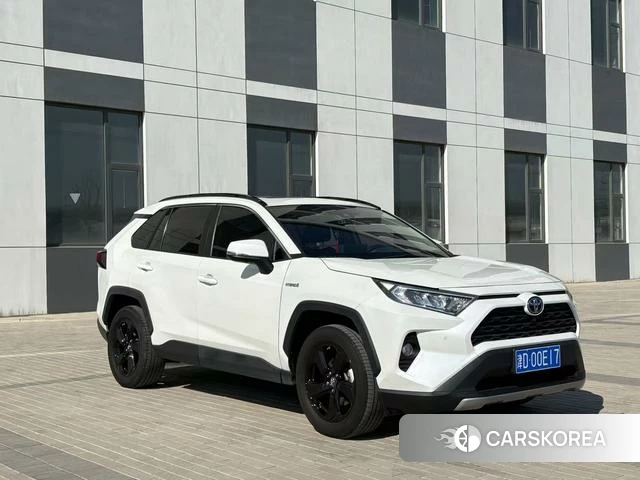 Toyota RAV4 Rongfang 2021 Белый из Китая, фото 5