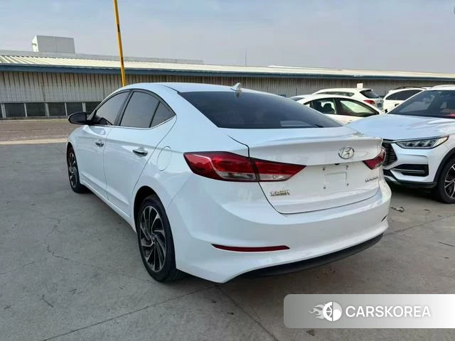 Hyundai Lead 2021 Белый из Китая, фото 5
