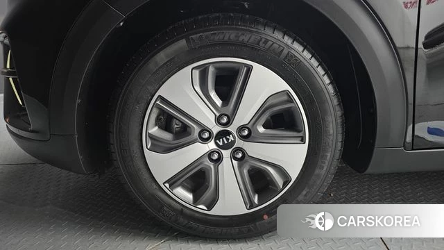 Kia The New Niro id 3885718 из Кореи 15