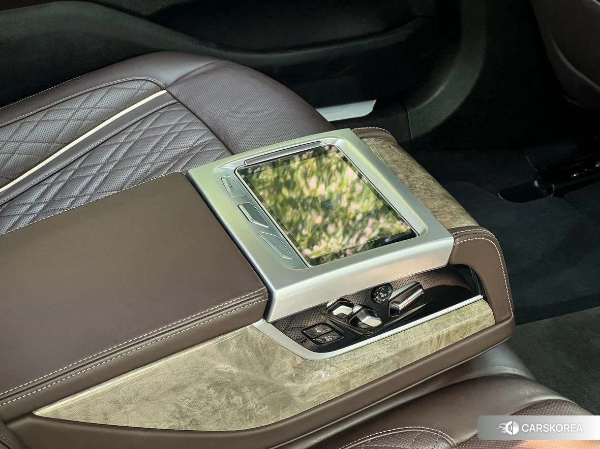 BMW 7 series id 4515046 из Китая 21