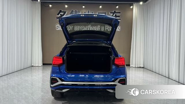 Audi Q2L id 4258406 из Китая 13