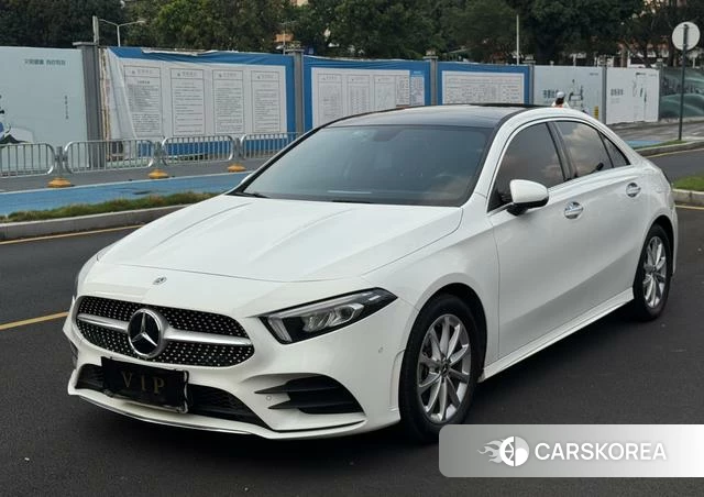 Mercedes-Benz Class A 2022 Белый из Китая, фото 5