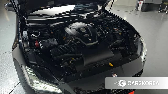 Maserati Quattroporte id 4698005 из Кореи 30