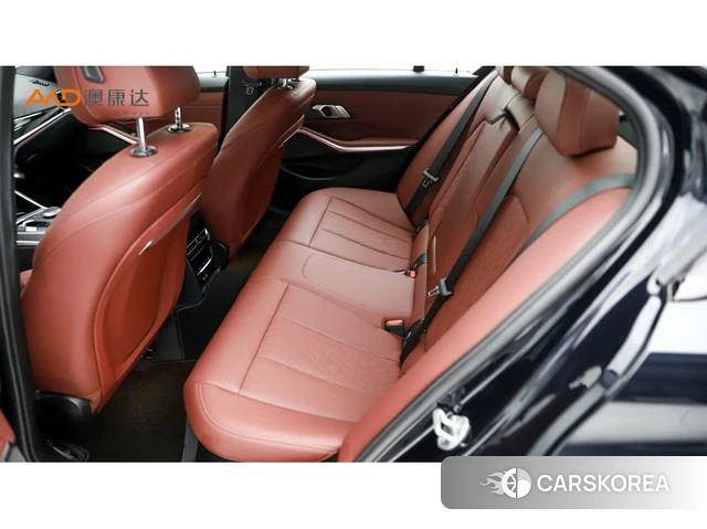 BMW 3 series 2023 Черный из Китая, фото 5