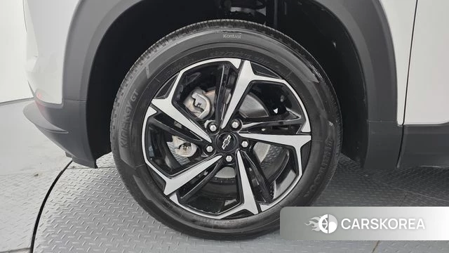 Chevrolet (GM Daewoo) The New Trail Blazer id 4230432 из Кореи 15