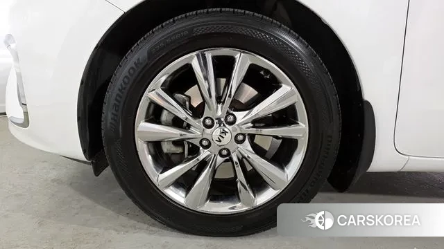 Kia The New Carnival id 3656872 из Кореи 15