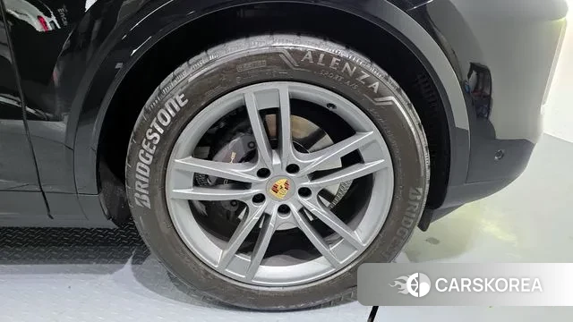 Porsche Cayenne (PO536) id 3684885 из Кореи 15
