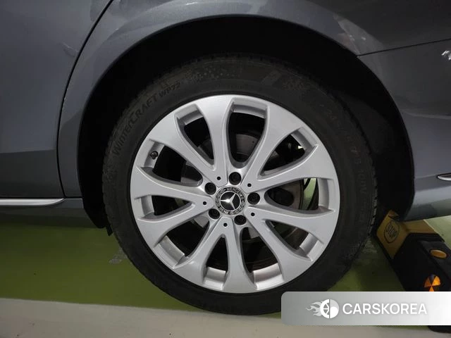 Mercedes-Benz E-Class W213 id 4760353 из Кореи 8
