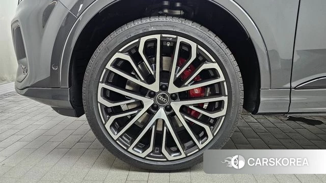 Audi SQ7 (4M) id 4374848 из Кореи 27