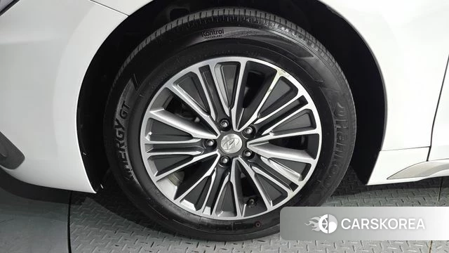 Hyundai Grandeur IG Hybrid id 4502844 из Кореи 15