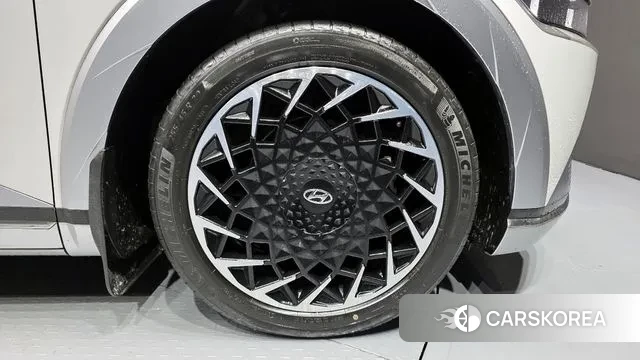 Hyundai Ionic 5 id 3416689 из Кореи 15