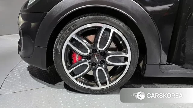 Mini Cooper S Convertible id 2941334 из Кореи 15