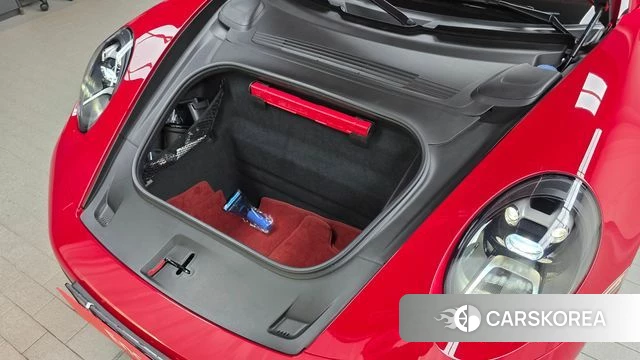 Porsche 911(992) id 4899200 из Кореи 25