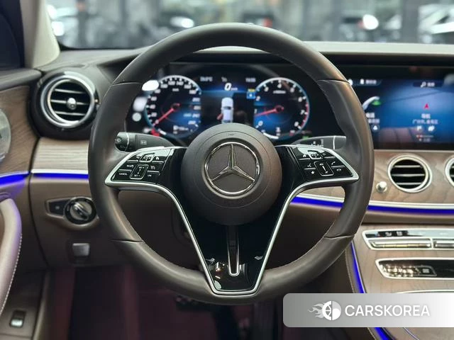Mercedes-Benz E-class id 4298470 из Китая 11