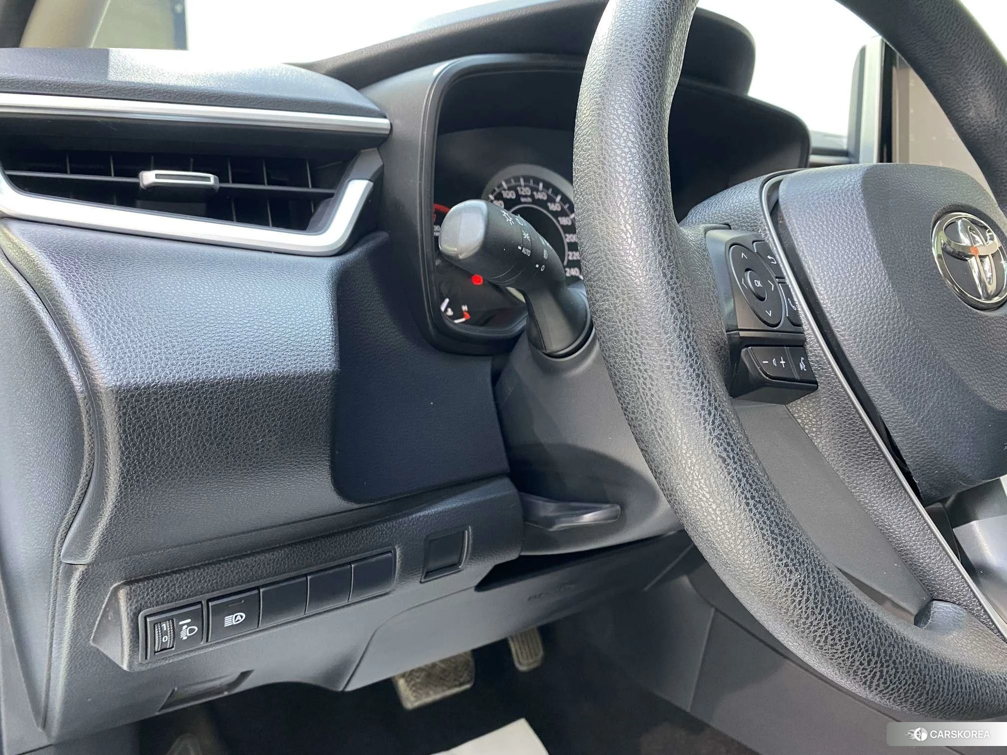 Toyota Corolla id 4512614 из Китая 18