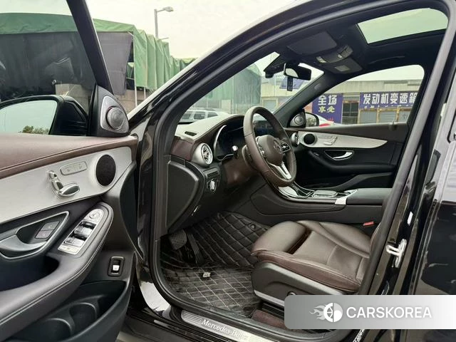 Mercedes-Benz GLC 2021 Черный из Китая, фото 5