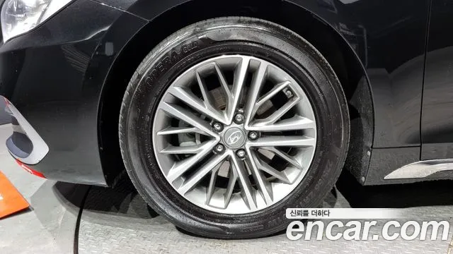 Hyundai Grandeur IG id 2826918 из Кореи 15