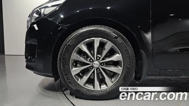 Kia All New Carnival id 2202623 из Кореи 15