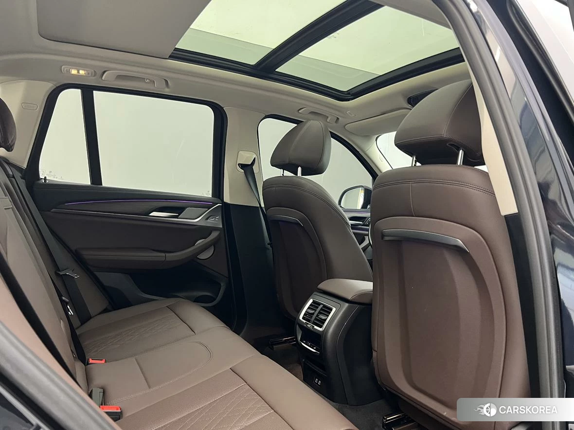 BMW X3 2021 Черный из Китая, фото 6