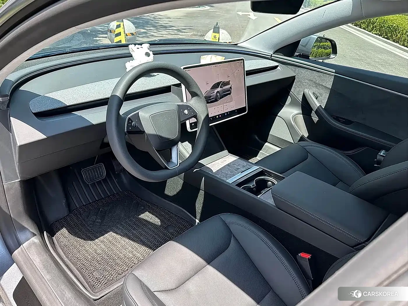 Tesla Model 3 id 4570647 из Китая 9