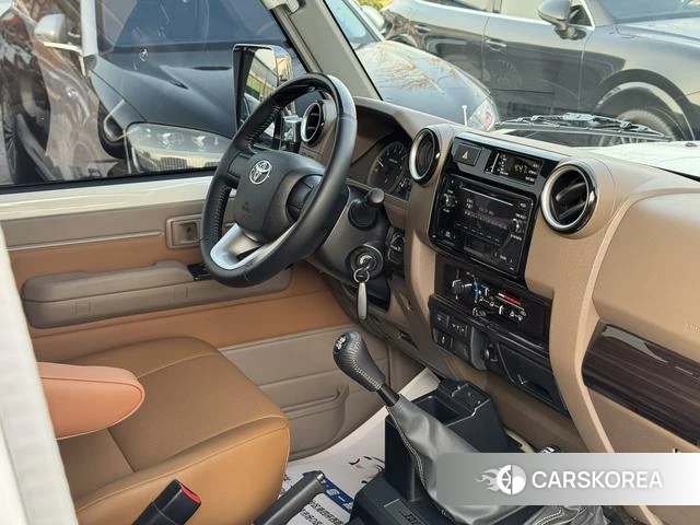 Toyota Land Cruiser 70 Series id 4257494 из Китая 14