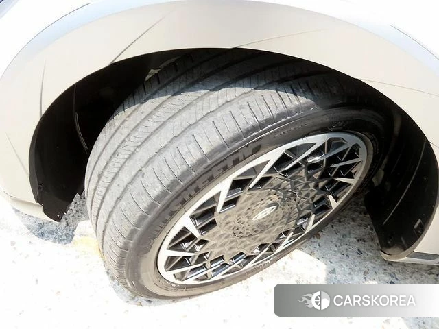 Hyundai Ionic 5 id 4518827 из Кореи 15