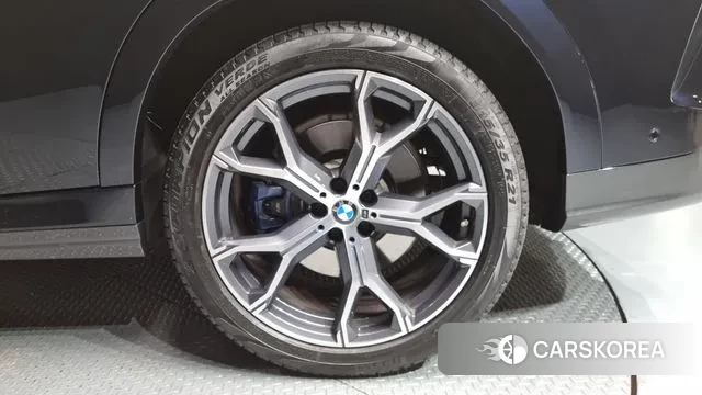 BMW X6 (G06) id 3479377 из Кореи 15