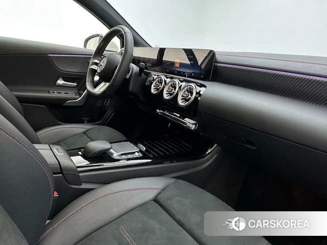 Mercedes-Benz Class A id 4307227 из Китая 26