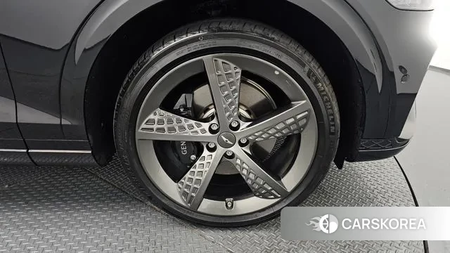 Genesis GV70 id 3462445 из Кореи 15