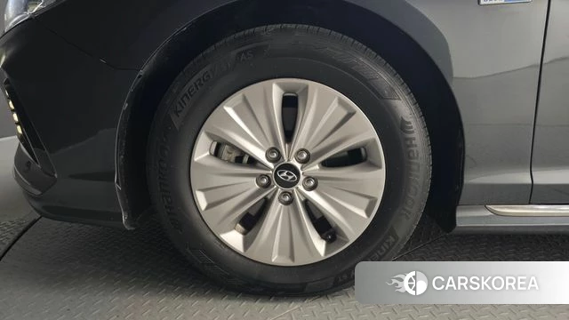 Hyundai Sonata New Rise Hybrid id 4895306 из Кореи 27