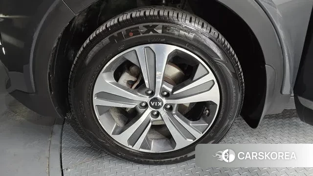 Kia The New Sorento id 3677719 из Кореи 15