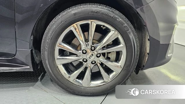 Kia The New Carnival id 3801705 из Кореи 15