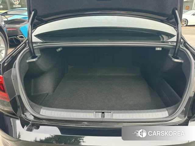 Volkswagen Magotan id 4276410 из Китая 10