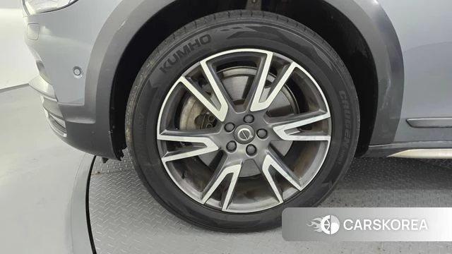 Volvo V90 Cross-Country id 4717722 из Кореи 15