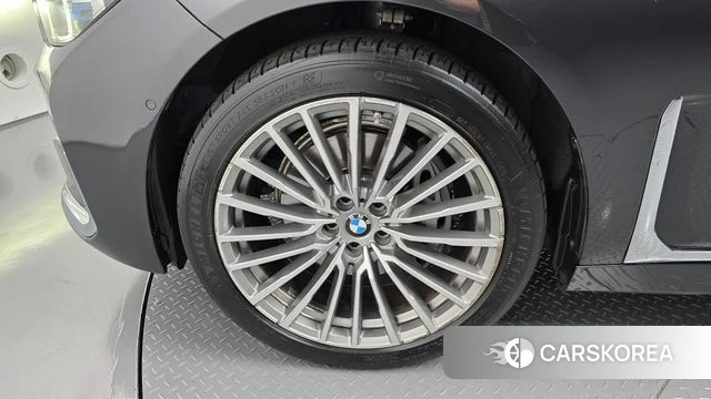BMW 7 Series (G11) id 4707800 из Кореи 29