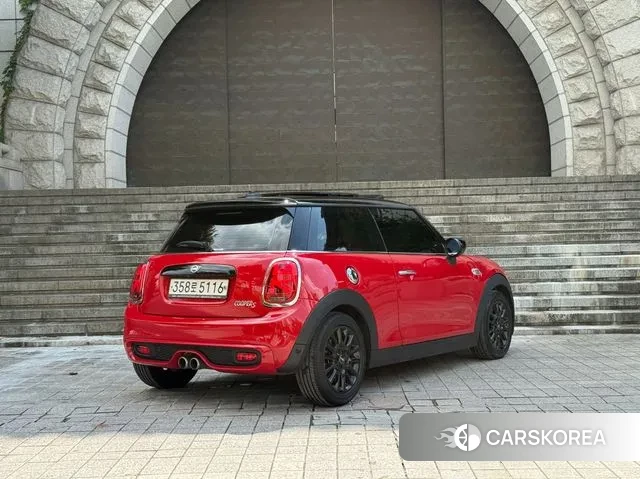 Mini Cooper S id 3160992 из Кореи 15