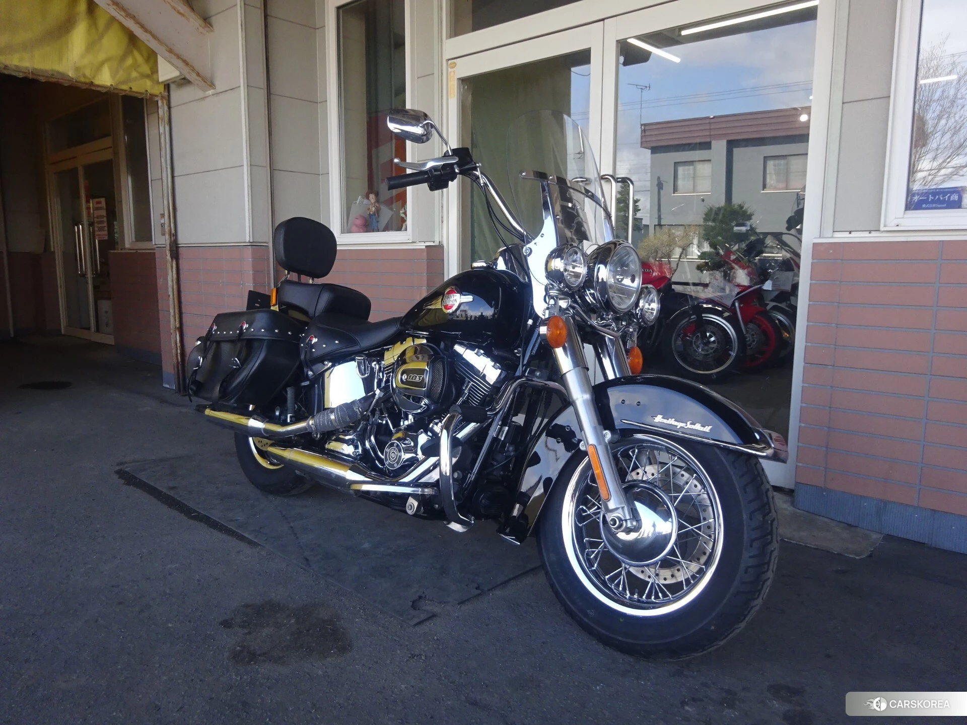 Harley-Davidson Heritage Softail Classic FLSTC 2017 из Японии, фото 2