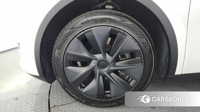 Tesla Model Y id 4623196 из Кореи 26